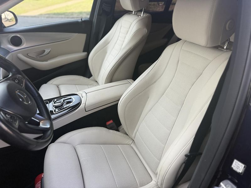 Mercedes-Benz Třídy E 200 CDi - fotka 13 z 23