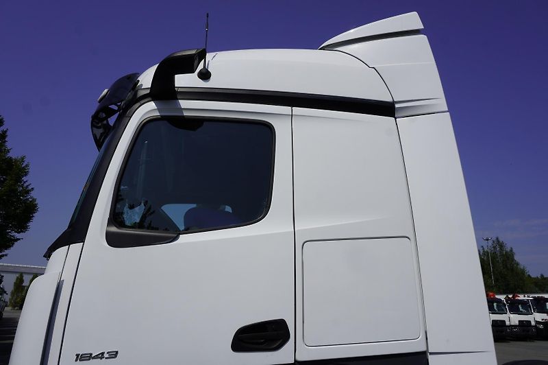 Mercedes-Benz Actros (2021) 1843 MP5 tractor unit - fotka 10 z 24