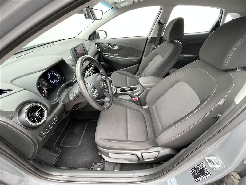 Hyundai Kona 1,0 T-GDI Comfort PDC+AC - fotka 4 z 23