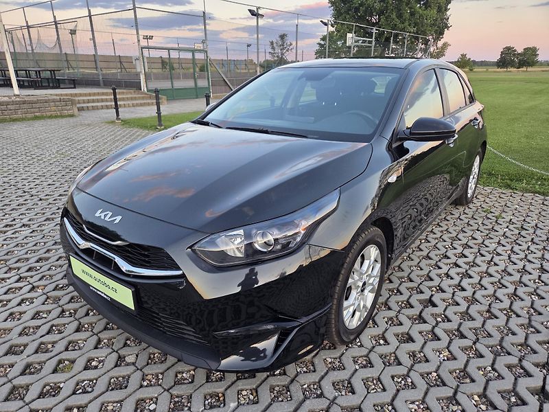 Kia Ceed (2022) 1.0 T-GDI 74 kW Spin,CZ,DPH - fotka 1 z 26