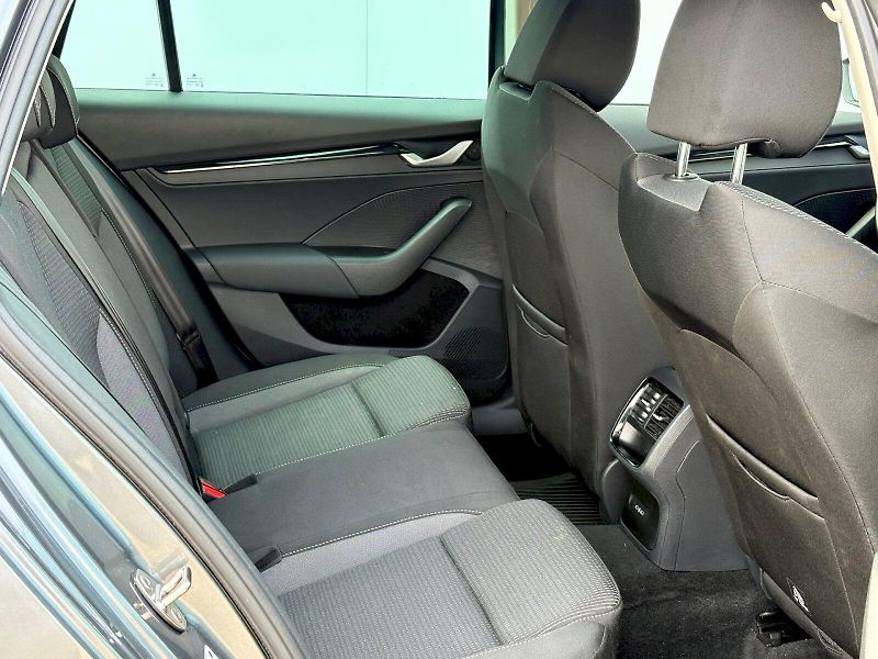 Škoda Octavia (2025) Combi 1.5 TSI / 85 kW / SELECT - fotka 22 z 31
