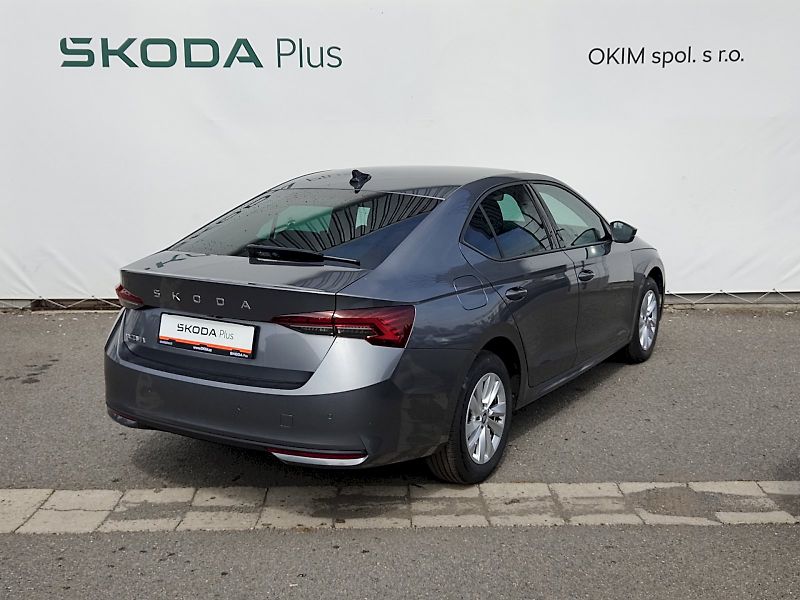 Škoda Octavia (2025) Selection Business 1,5 Tsi 110 - fotka 2 z 36