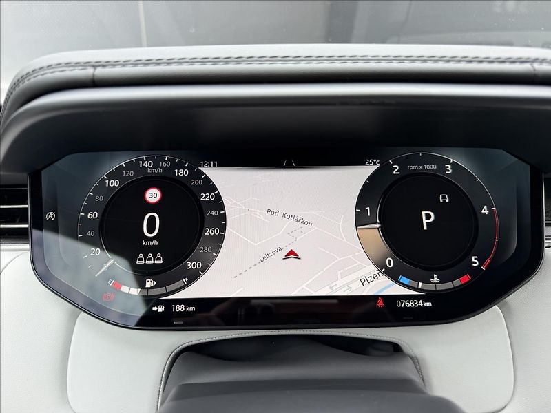 Land Rover Range Rover Sport 3,0 D350 Autobiography ČR DPH - fotka 20 z 53