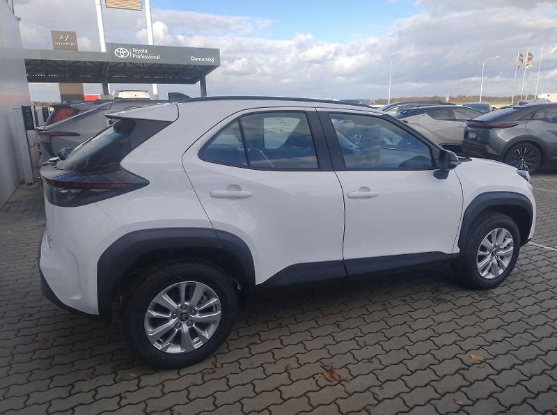 Toyota Yaris Cross (2026) 1.5 FHEV Comfort FACELIFT - fotka 5 z 11