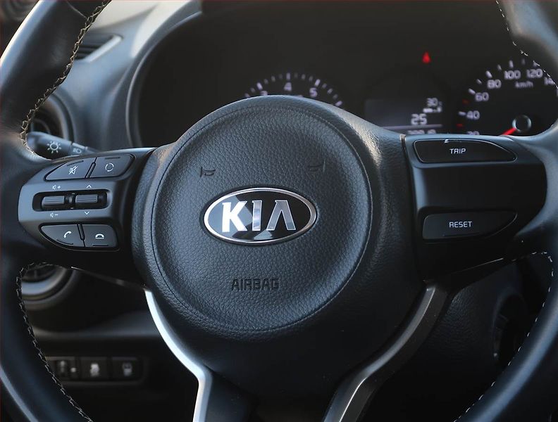 Kia Picanto (2018) 1.0 CVVT, Serv.kniha - fotka 16 z 16