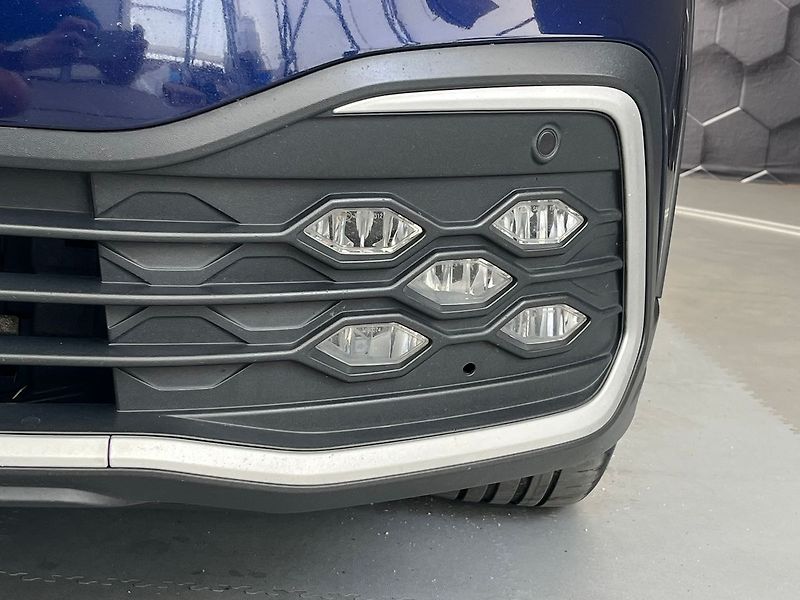 Volkswagen Golf Alltrack 2.0 TDI 147kW 4Motion - fotka 43 z 83