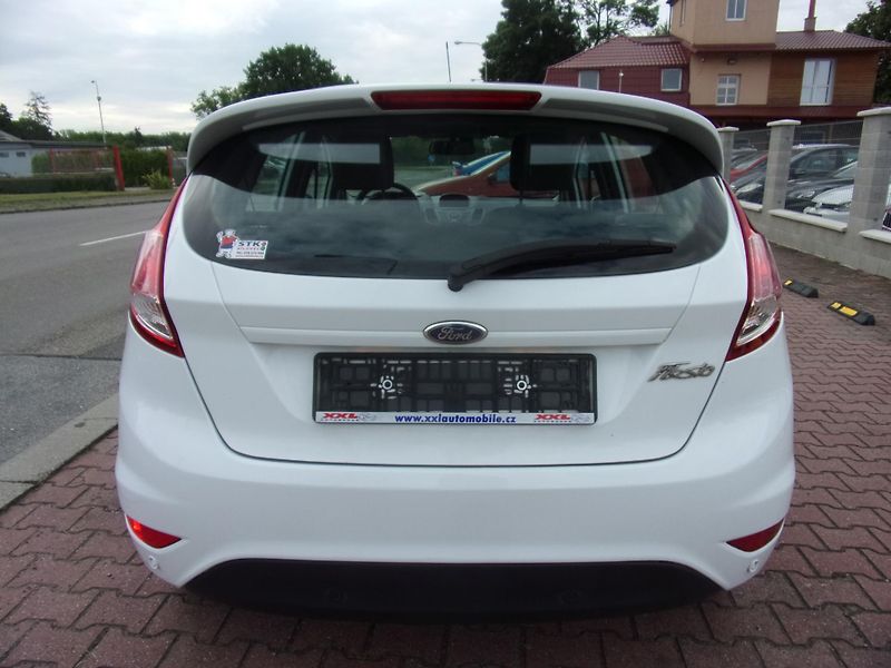 Ford Fiesta (2015) 1,5 - ZADÁNO - fotka 7 z 28