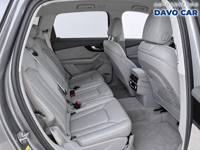 Audi Q7 3,0 TDI 200kW 4X4 360 BOSE Sof - fotka 11 z 36