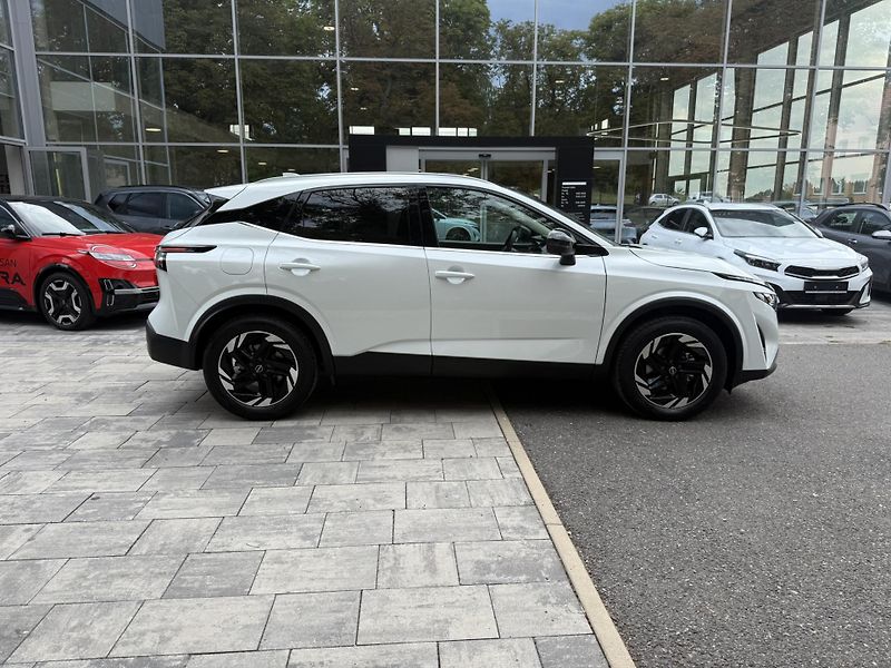 Nissan Qashqai (2026) 1.3 DIG-T 4WD N-CONNECTA + CP - fotka 4 z 25