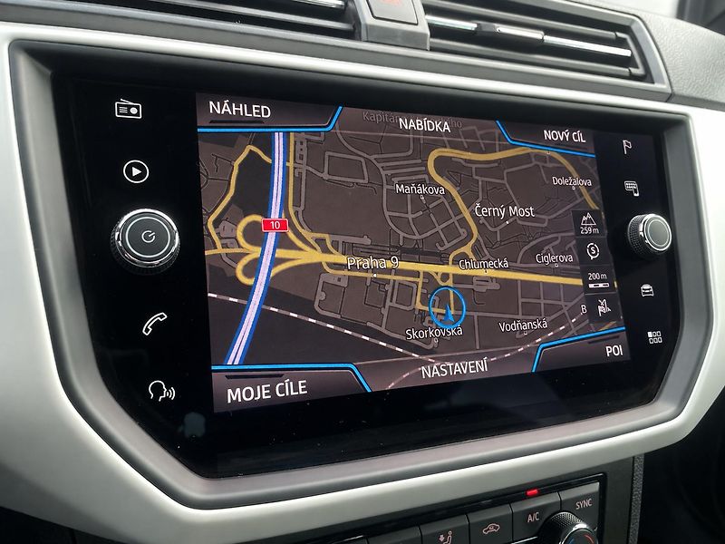 Seat Arona XCELLENCE 1.0 TSI 85 kW  - fotka 14 z 25