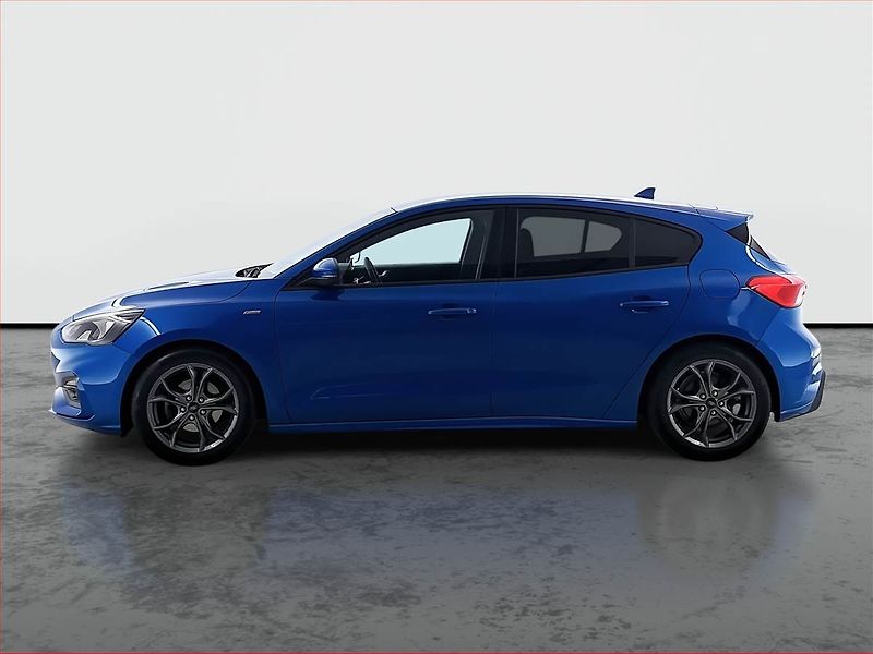 Ford Focus (2018) ST-Line 1.0 EcoBoost - fotka 3 z 22