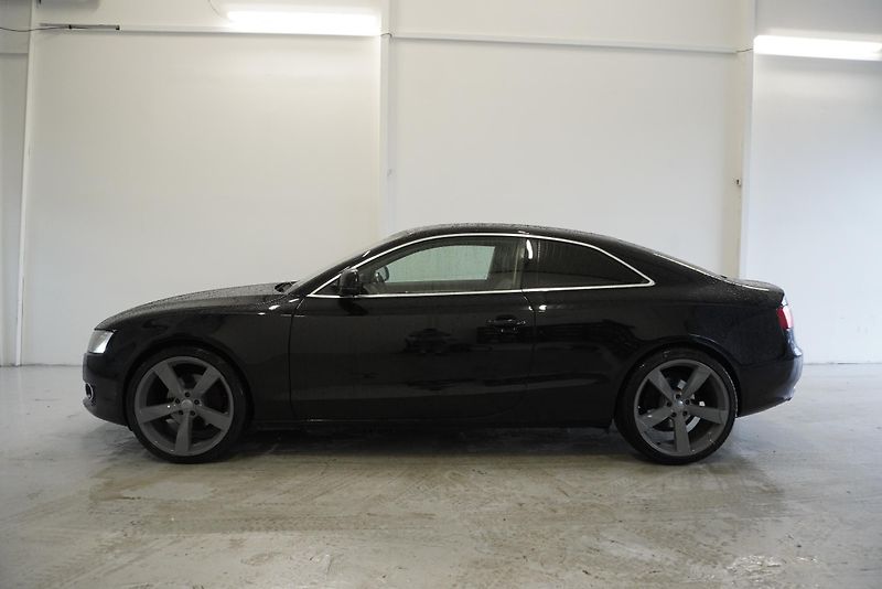 Audi A5 2.0 TFSi 132 kW AUTOMAT KUPÉ  - fotka 6 z 22