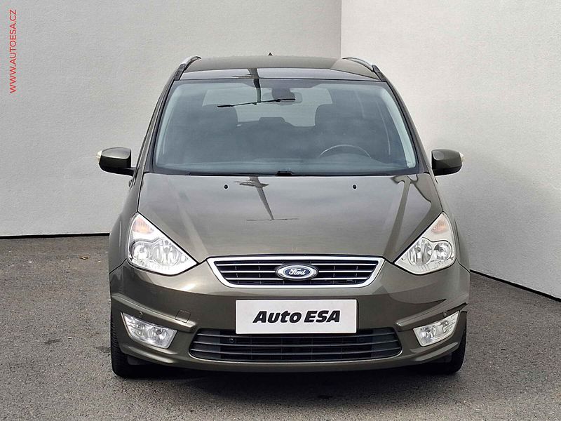 Ford Galaxy (2014) 2.0 TDCi, Business, navi, TZ - fotka 2 z 17