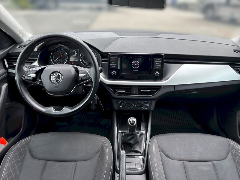 Škoda Scala (2021) DRIVE 1.0TSI 85KW 6MP - fotka 22 z 32