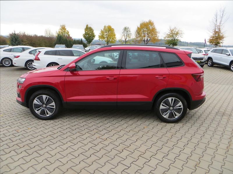 Škoda Karoq 2,0 TDI 110kw Style 4x4 DSG - fotka 4 z 28