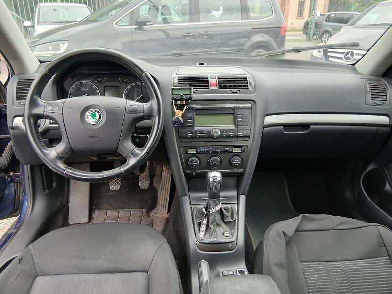 Škoda Octavia 1.9 TDI, přeskočené rozvody - fotka 12 z 18