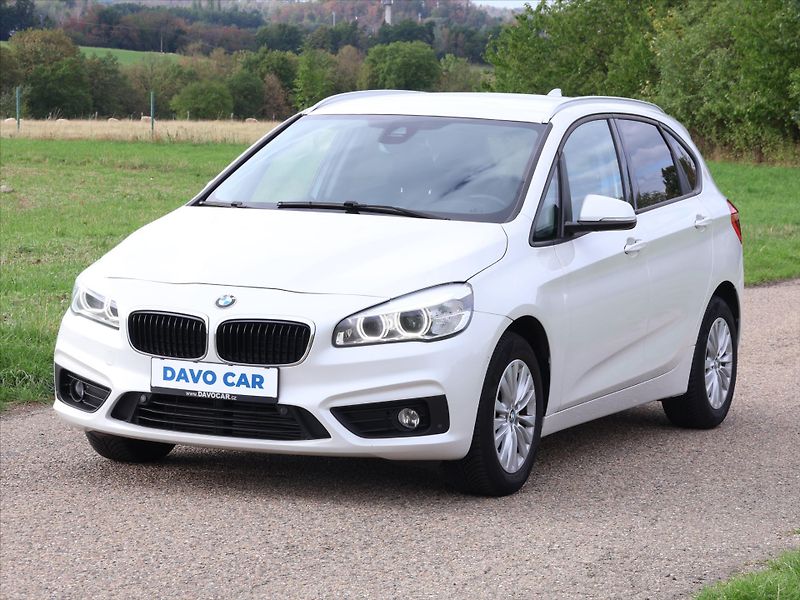 BMW Řada 2 1,5 118i 100kW LED Automat - fotka 3 z 41