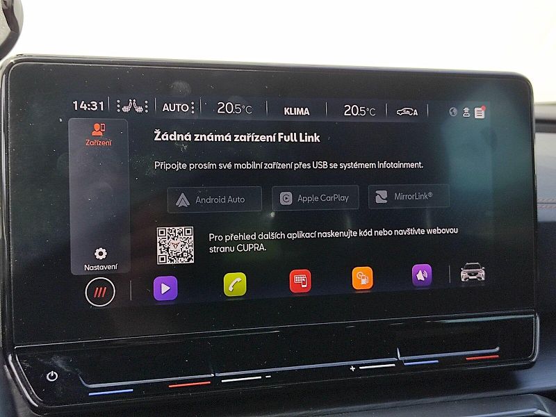 Cupra Formentor (2021) 2,0 tsi 140 Kw DSG 4Drive - fotka 18 z 39
