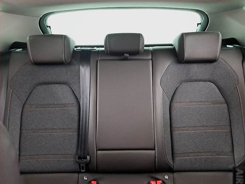 Seat Leon (2020) Xcellence 1.5 TSI, ČR,1.maj - fotka 10 z 17