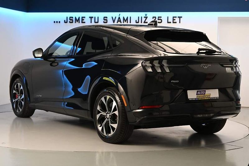Ford Mustang Mach-E (2022) AWD PREMIUM Matrix LED iACC BO - fotka 7 z 38