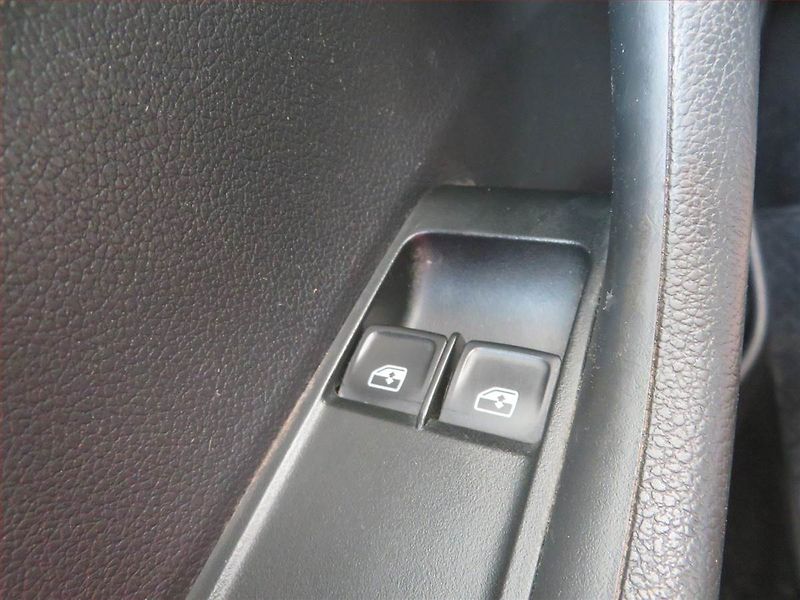 Škoda Fabia (2015) Ambition 1.4 TDI, Serv.kniha - fotka 14 z 14