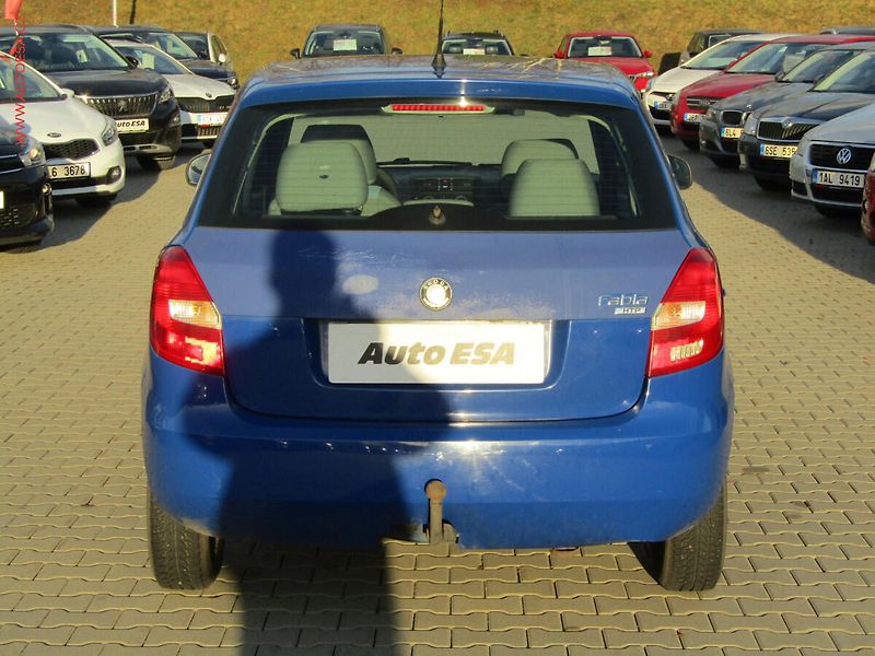 Škoda Fabia (2008) 1.2 i, 1.maj, AC - fotka 5 z 14