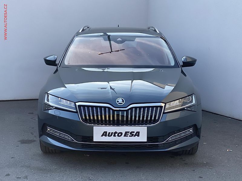 Škoda Superb (2019) 2.0 TDi 4x4, Style, DSG, - fotka 2 z 19
