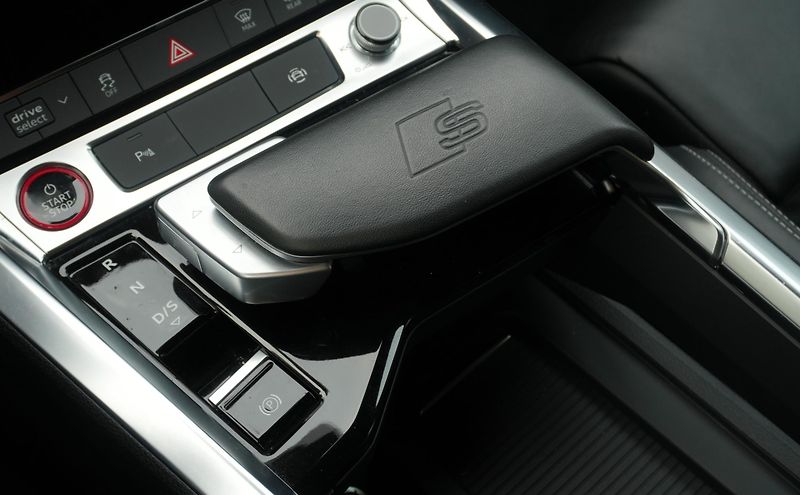 Audi e-tron S 370 kW Quattro, SoH 95,6%  - fotka 22 z 39