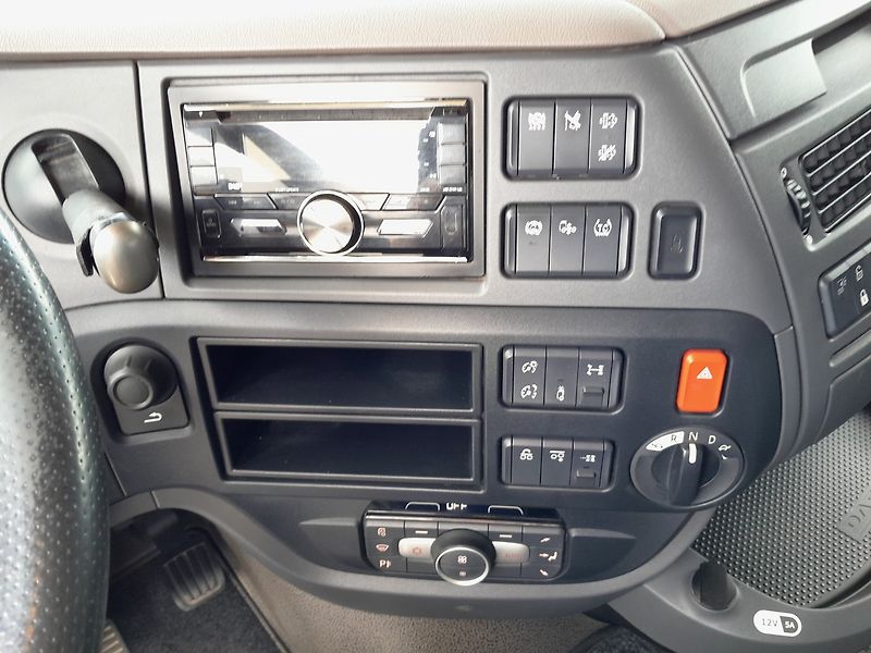 DAF XF 480 FTG Standart 6x2 - fotka 18 z 38