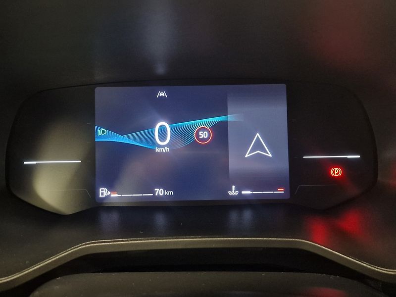 Mitsubishi Colt (2024) Invite+ 67 kW 2024 800km - fotka 37 z 60