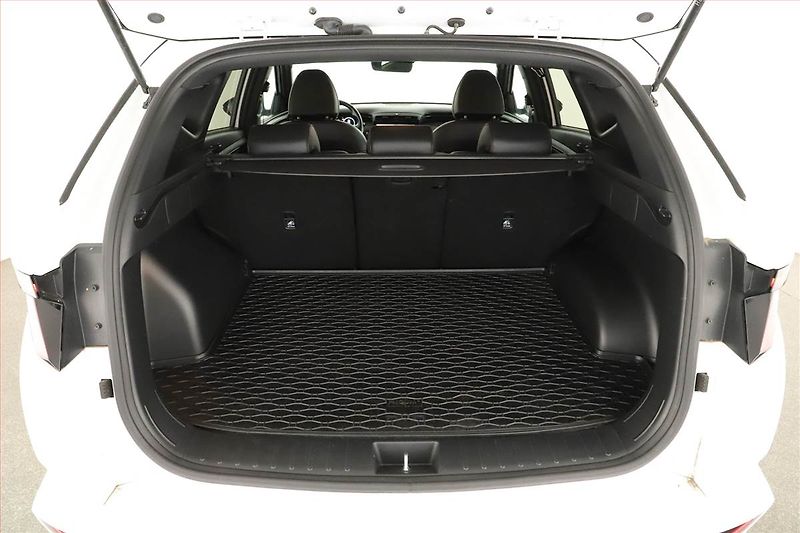 Hyundai Tucson (2023) N-Line 1.6 T-GDI - fotka 14 z 15