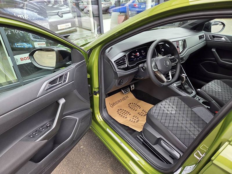 Volkswagen Taigo (2025) 1.5 TSI DSG R-Line - fotka 11 z 46