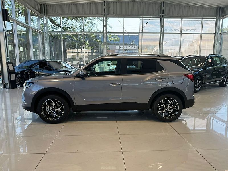 KGM Korando PREMIUM 1.5 GDI-T 72711 - fotka 4 z 13