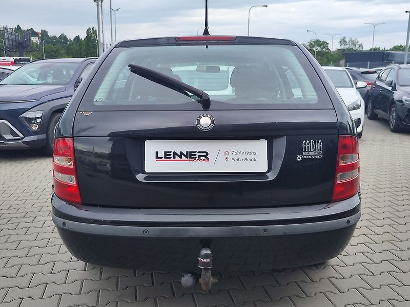 Škoda Fabia 1.4i 16V/55kW Comfort - fotka 6 z 22