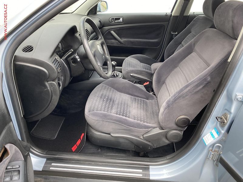 Volkswagen Passat (2003) 1.6 i, AC, tempo - fotka 9 z 15