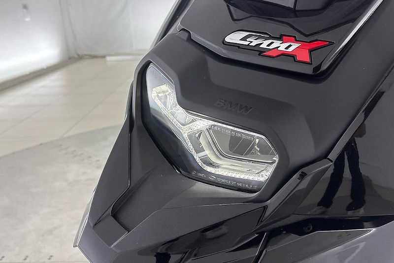 BMW C 400 X - fotka 7 z 13