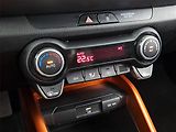 Kia Stonic (2021) 1.2 DPI, Kůže, Navi, Tempomat - náhled 20