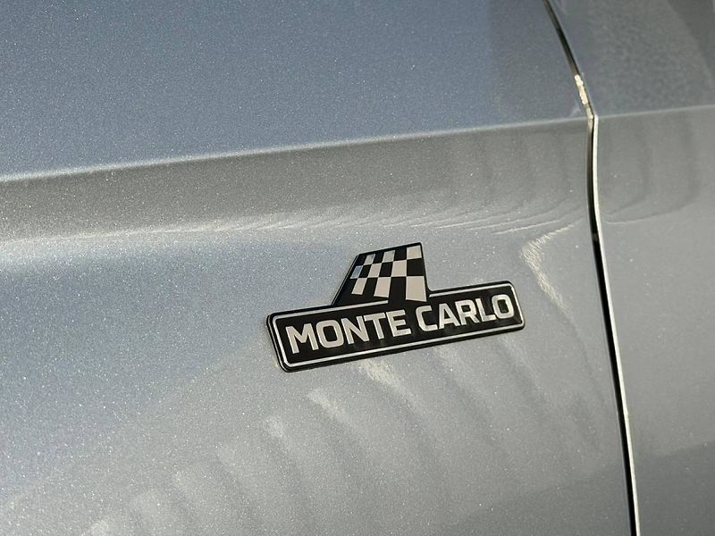 Škoda Fabia Monte Carlo 1,0 TSI 70 kW 5° M - fotka 30 z 30