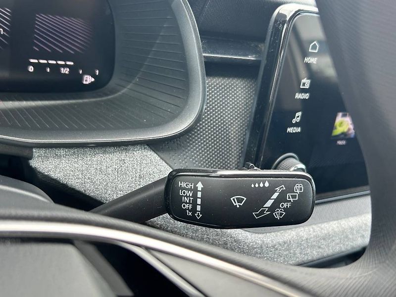 Škoda Kamiq Selection 6MP 1,0TSI - fotka 14 z 22