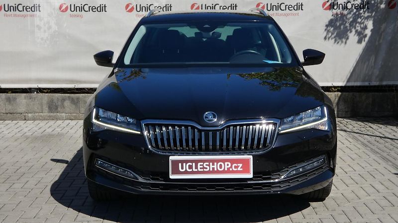 Škoda Superb Combi 1.5 TSI DSG Style - fotka 2 z 27