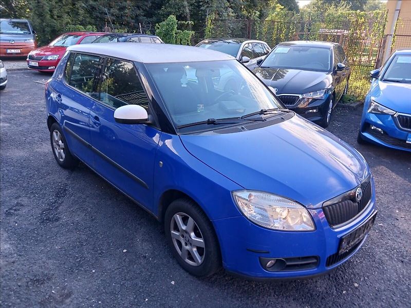 Škoda Fabia 1,4 TDI STYL  59KW - fotka 10 z 19