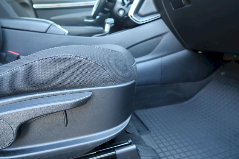 Hyundai Tucson (2023) 1.6 T-GDI/110 kW GAMMA II MHEV - fotka 18 z 32