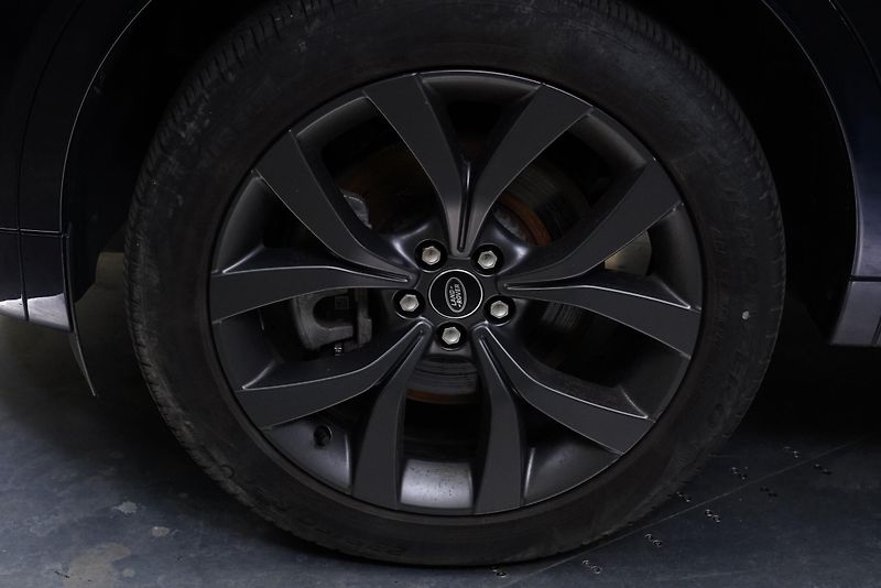 Land Rover Discovery - fotka 10 z 29
