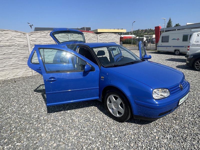 Volkswagen Golf 1.6i SR 100PS 134TKM EXTRA 1A! - fotka 159 z 174