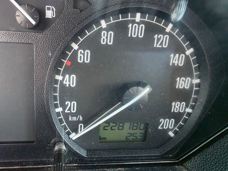 Škoda Fabia (2003) 1.4 i Serviska, Nová STK - fotka 9 z 19