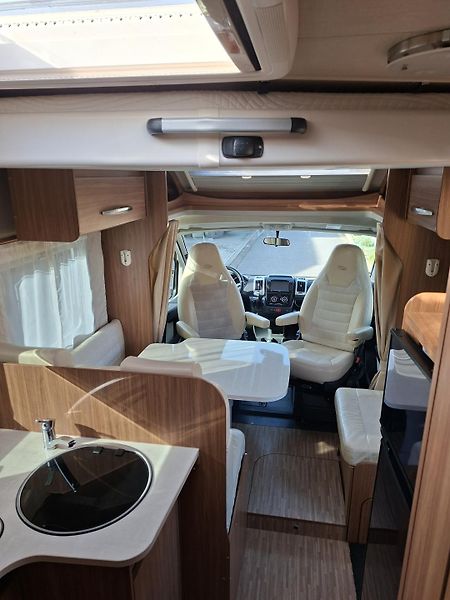 Carado Ostatní (2017) Carado T449 (Hymer) | 2.3 Powe - fotka 20 z 25