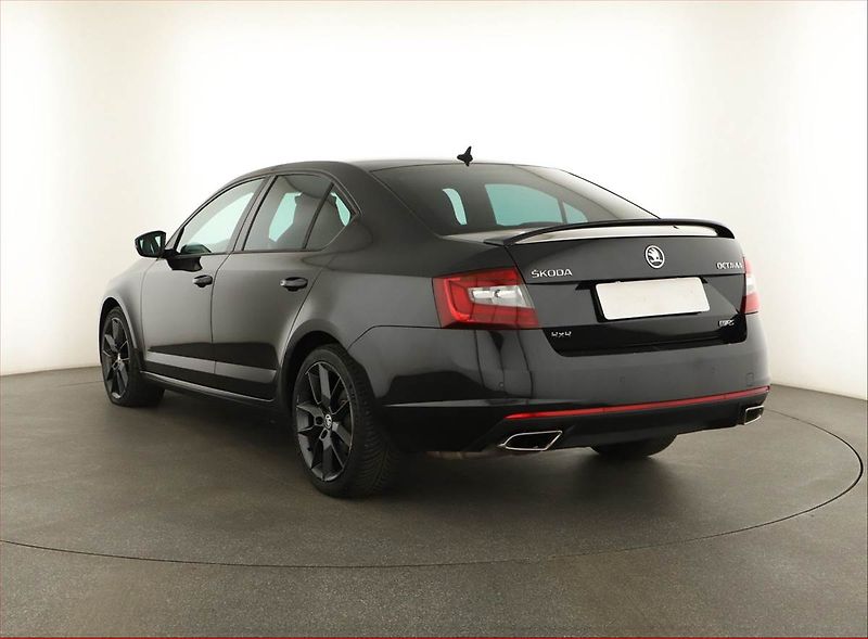Škoda Octavia (2017) RS 2.0 TDI 4x4 DSG, 4X4 - fotka 4 z 14