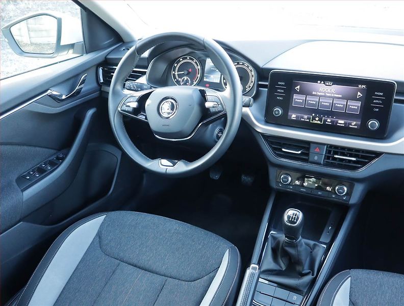 Škoda Scala (2023) 1.0 TSI, ČR,1.maj, Tempomat - fotka 7 z 18