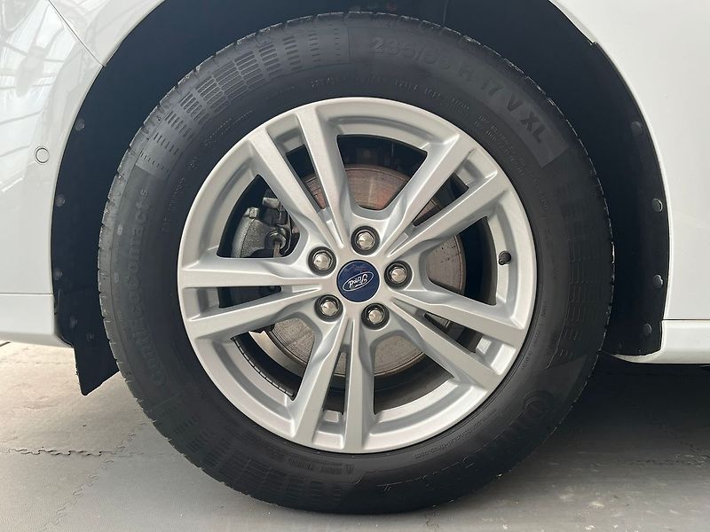 Ford S-MAX 2.5 HEV TITANIUM 7 míst - fotka 48 z 70