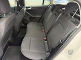 Ford Focus (2021) TITANIUM 1.5EBL 88kW CZ DPH - náhled 8